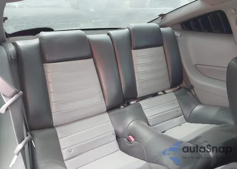 2009 Ford Mustang Gt/Gt Premium из США, поврежденный, VIN 1ZVHT82H795125862